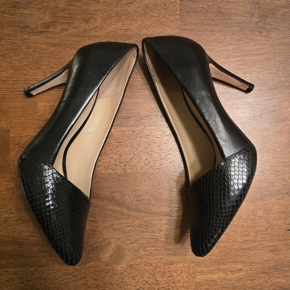 ANTONIO MELANI Clarete Black Leather Heels With Asymmetrical Textured Toe